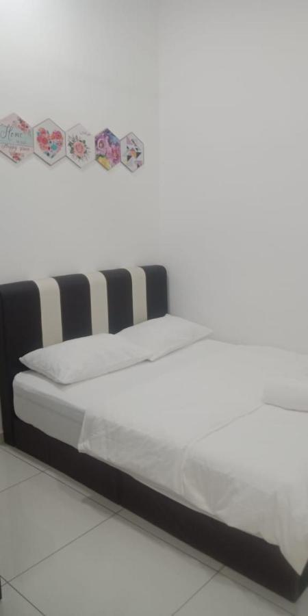 Zr D'Jembal Homestay, Gong Badak Kuala Terengganu Ngoại thất bức ảnh